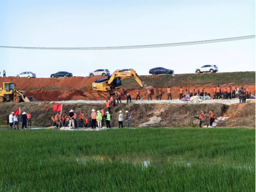 抗洪搶險報導(dǎo)-迎“汛”而上，奔赴前線 -299.png